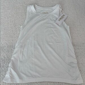 Lilly Pulitzer Luxletic SPF 50+ White Sleeveless Heston Tank Top